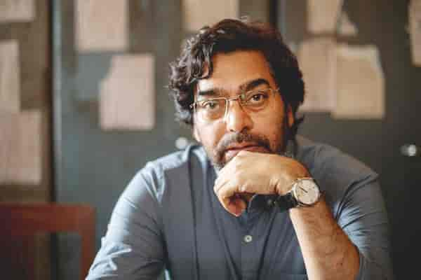 Ashutosh Rana in Murder in Mahim. (Courtesy - JioCinema)