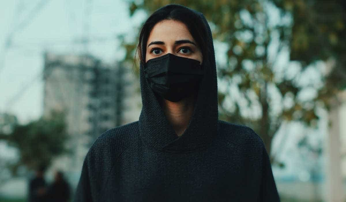 https://www.mobilemasala.com/movies/CTRL-trailer-Ananya-Panday-faces-high-tech-nightmare-in-Vikramaditya-Motwanes-AI-thriller-i302445