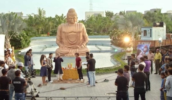 Dirty Bollywood on iTap