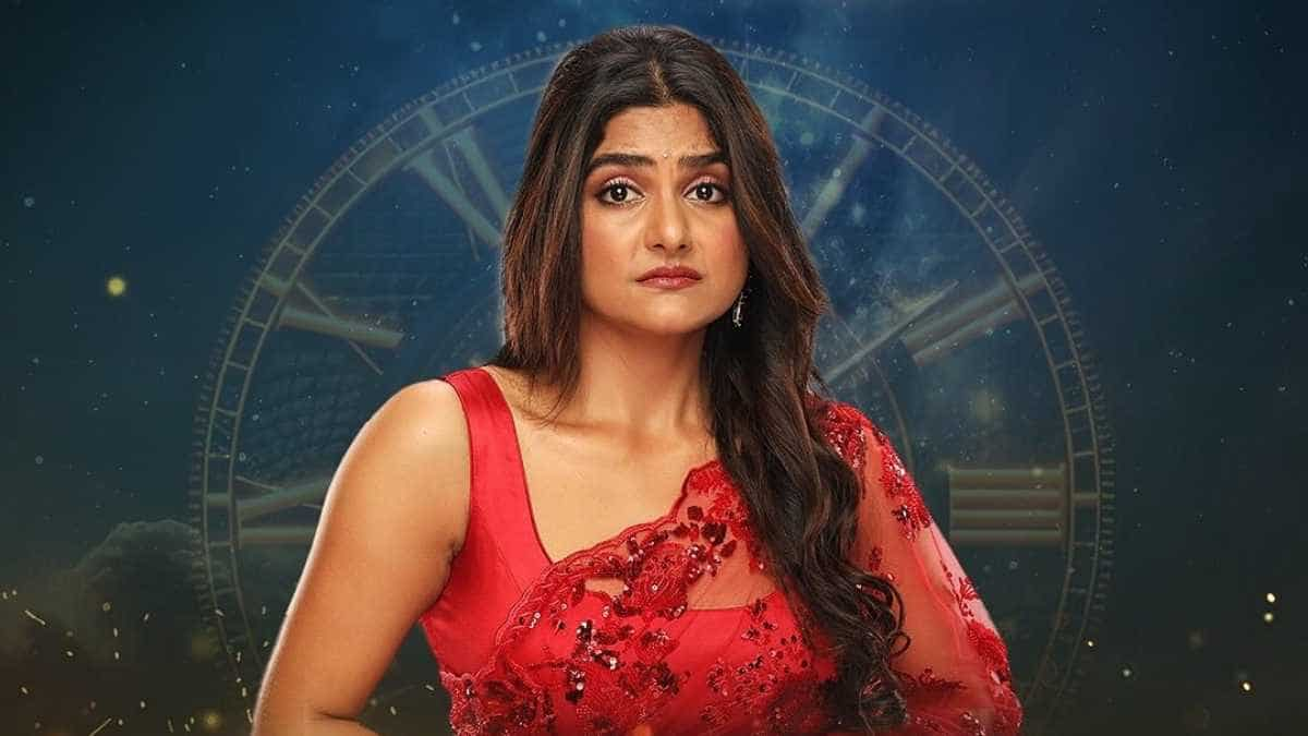 Bigg Boss 18's Hema Sharma blames Chaahat Pandey for her eviction from Salman Khan's show | Watch