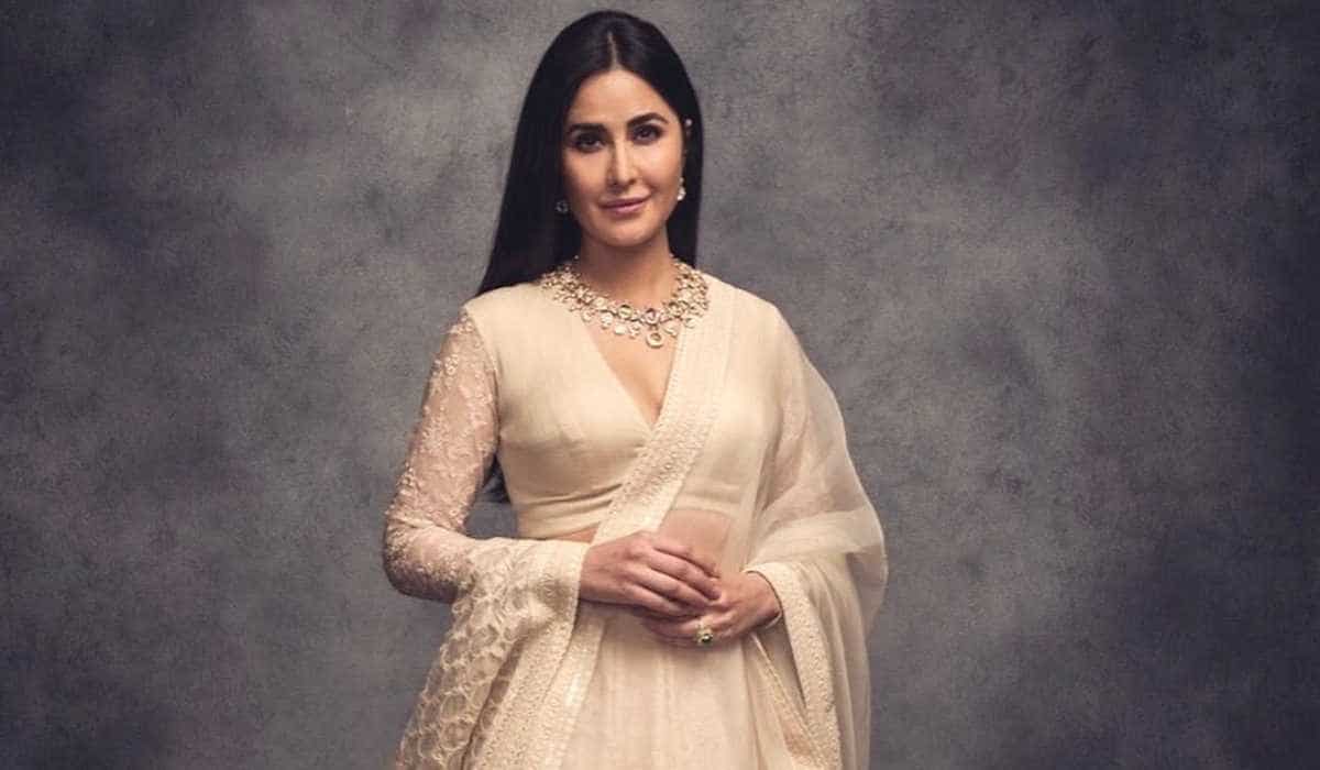 https://www.mobilemasala.com/film-gossip/Did-you-know-Katrina-Kaif-turned-down-an-offer-from-Hollywood-Says-I-do-believe-it-will-happen-i257909