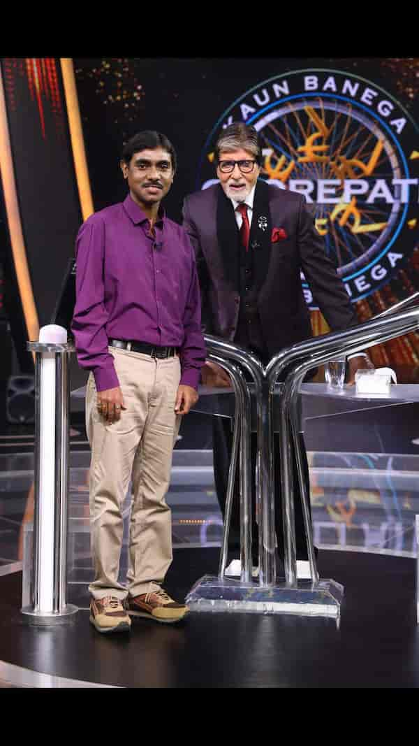 Amitabh Bachchan with contestant Pavitra Lal on the sets of Kaun Banega Crorepati 16