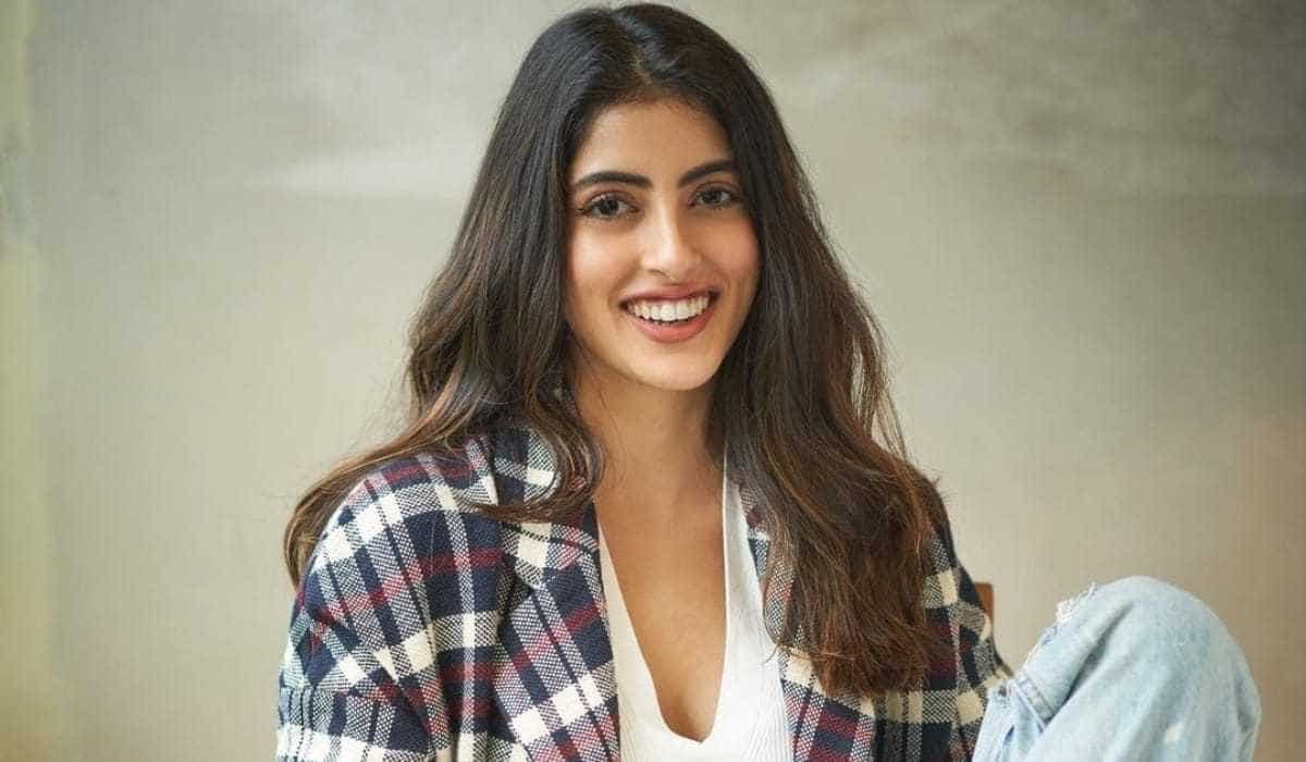 https://www.mobilemasala.com/film-gossip/Why-is-Navya-Naveli-Nanda-not-interested-in-Bollywood-Find-out-i221587