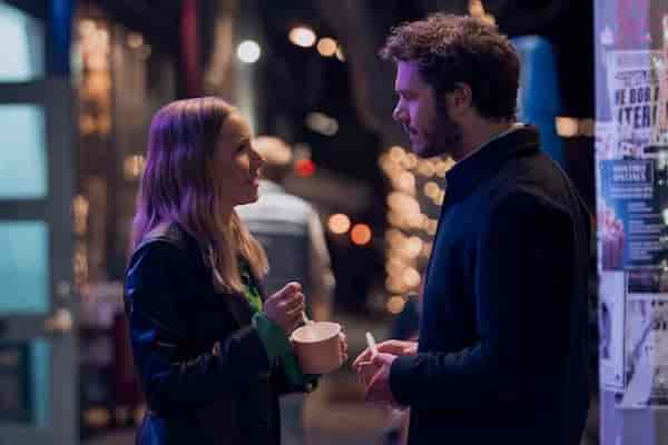 Adam Brody and Kristen Bell in a still from Nobody Wants This