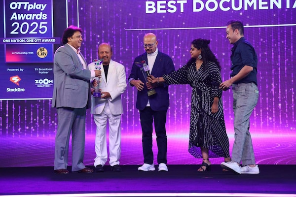 OTTplay Awards 2025: Rajesh Roshan, Rakesh Roshan and Shashi Ranjan share the honours for The Roshans as it wins Best Documentary series