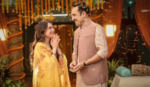 Pankaj Tripathi on Parivarik ManuRanjan: 'It’s like slow cooking; reminded me of Hrishikesh Mukherjee’s brand of cinema'