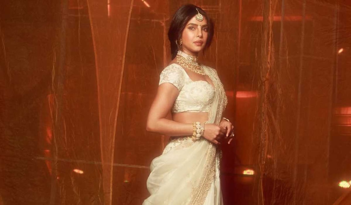 Priyanka Chopra on navigating Telugu language barrier in Varanasi: 'Had to phonetically memorise; improvisation's really tough'