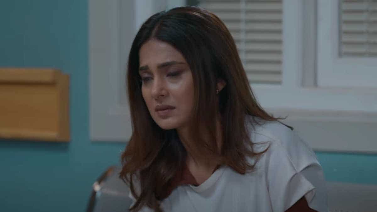 Raisinghani vs Raisinghani - Jennifer Winget's Anushka is worried as Basheer 'blackmails' her; Virat Choudhary reacts | Watch