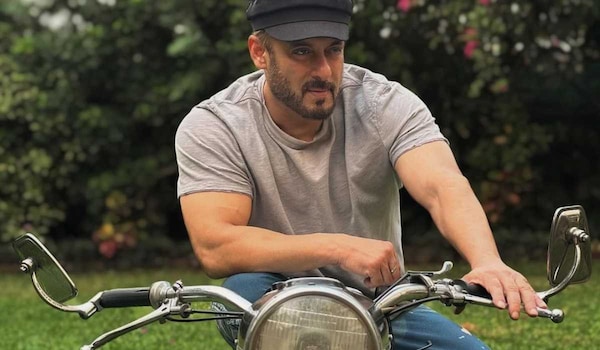 Salman Khan battles baddies in massive train set for Sikandar; details inside