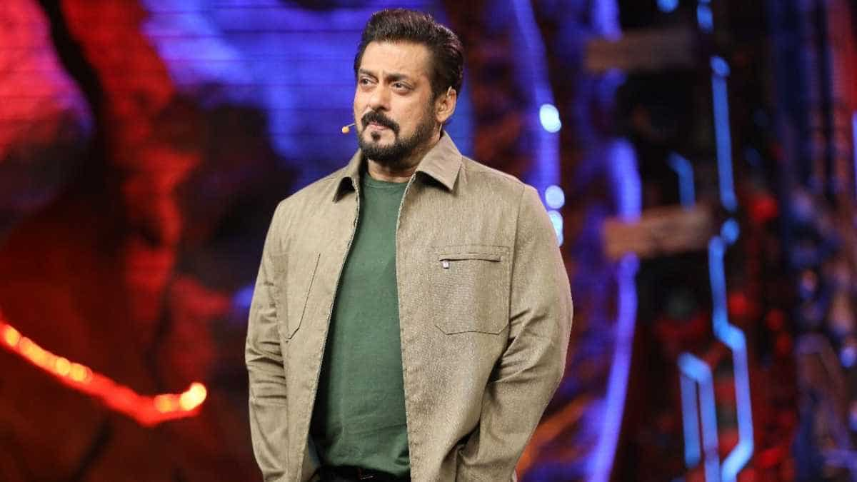 Bigg Boss 18: Salman Khan Says 'mujhe Aaj Yaha Aana Hi Nahi Tha Par ...