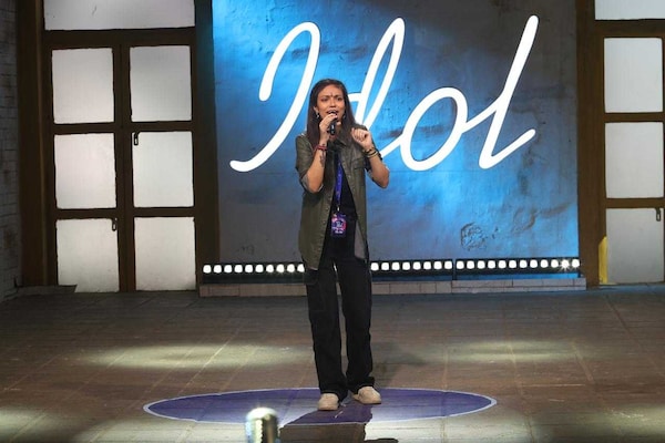 Saloni Saaz on Indian Idol 15.