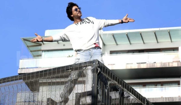 Shah Rukh Khan to move out of Mannat with family; here's why!