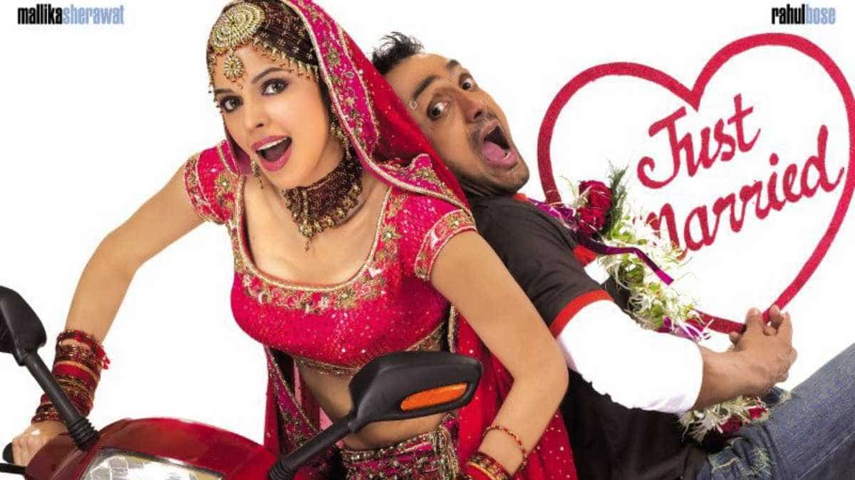 https://www.mobilemasala.com/movies/Pyaar-Ke-Side-Effects-turns-18-Where-to-watch-Rahul-Bose-Mallika-Sherawats-romantic-comedy-film-on-OTT-i299665