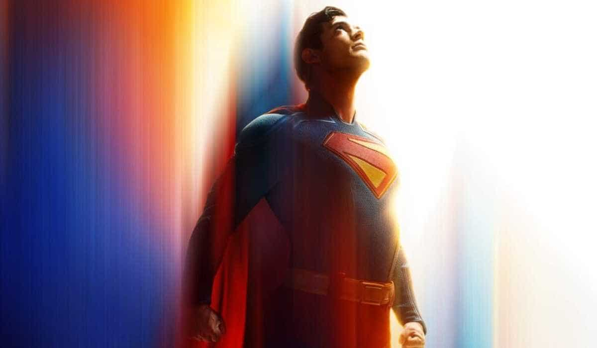 Superman: James Gunn drops David Corenswet soaring as Man of Steel in ...