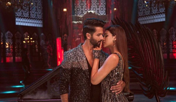 Teri Baaton Mein Aisa Uljha Kiya lands on OTT - Here's where you can stream Shahid Kapoor and Kriti Sanon's sci-fi rom-com online