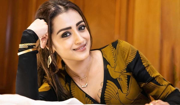 Watch Trisha Krishnan's other memorable films if you liked her performance in Good Bad Ugly