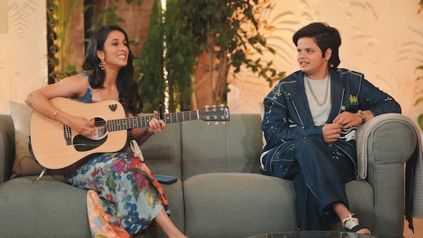 Two Much with Kajol and Twinkle ft. Jemimah Rodrigues and Shafali Verma