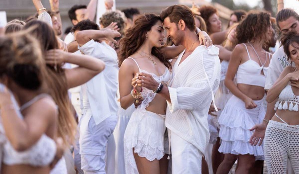 War 2 song Aavan Jaavan teaser: Hrithik Roshan and Kiara Advani offer romantic glimpse ahead of full track release