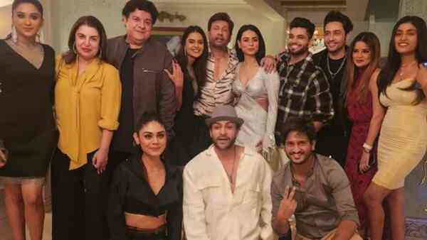 Shekhar Suman hosted Bigg Boss 16 success bash at his home & it was all about Archana Gautam’s non-mandali - PICS