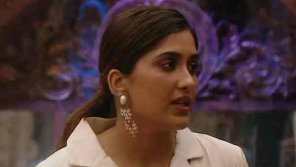 Bigg Boss 16 December 7 Written Update: Nimrit Kaur Ahluwalia breaks down and rants to Sajid Khan about housemates