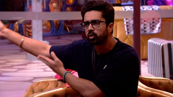 Shafaq Naaz upset as Avinash Sachdev refuses to accept they once dated