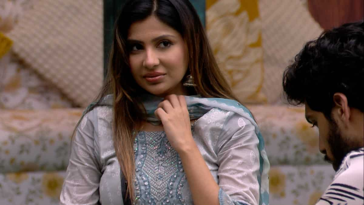 Bigg Boss OTT 3 – Shivani Kumari calls Sana Sultan ‘equally badtameez,’ Watch the latter’s reaction