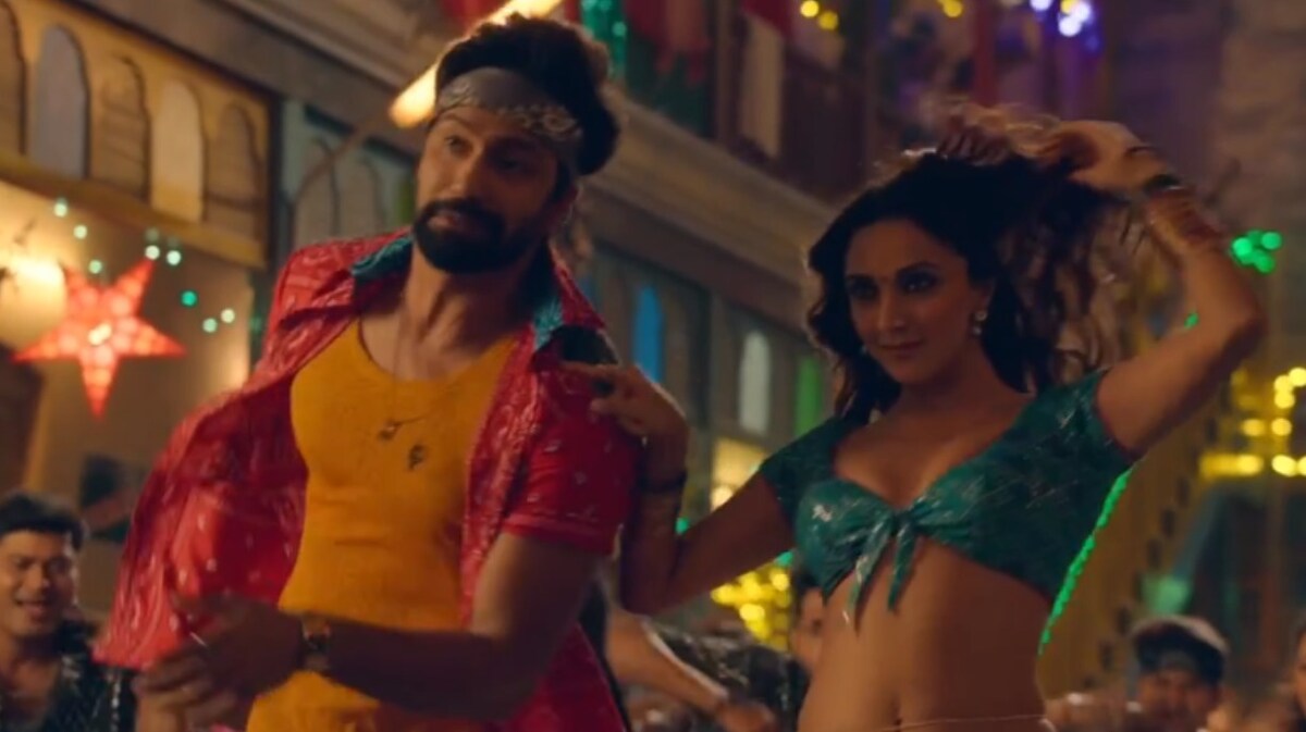 Govinda Naam Mera Song Bijli Vicky Kaushal Kiara Advani At Their Sexy