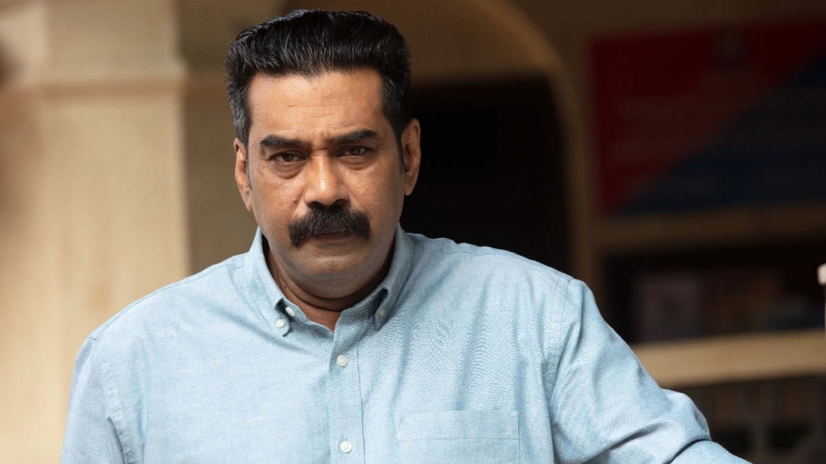 https://www.mobilemasala.com/film-gossip/Thalavan-star-Biju-Menon-Theres-no-ego-between-Asif-Ali-and-me-just-healthy-competition-to-do-better-i266344