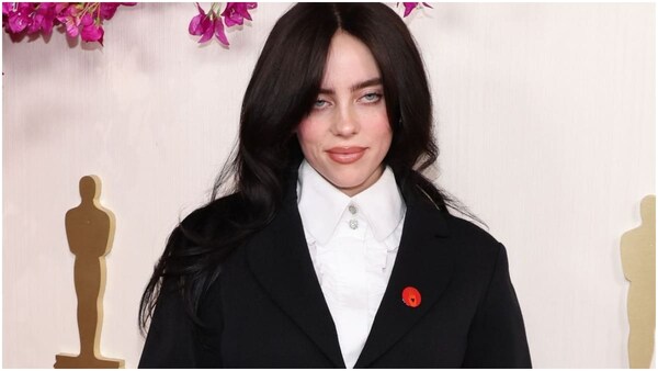 Oscars 2024 - Billie Eilish, Finneas O’Connell and more wear pins supporting Israel-Hamas ceasefire; protestors cause traffic