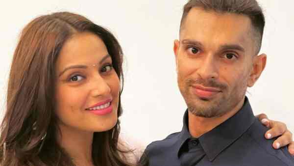 Buzz: Bipasha Basu expecting first child with husband Karan Singh Grover?