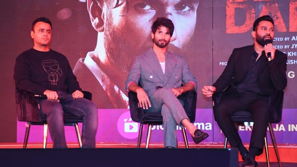 Himanshu Kishan Mehra (producer), Shahid Kapoor and Ali Abbas Zafar during the trailer launch in Mumbai; (image credit: Manav Manglani)