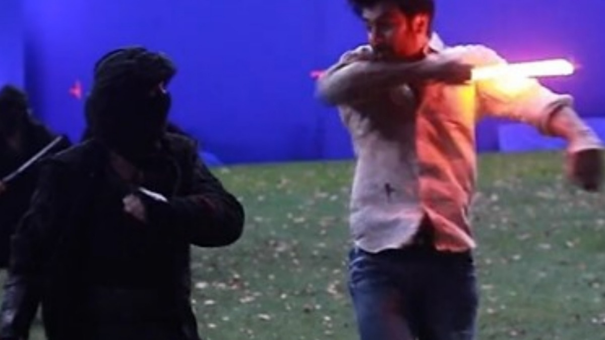 Inside the world of Brahmastra: Watch Ranbir Kapoor, Amitabh Bachchan, Nagarjuna in action, enhanced with VFX