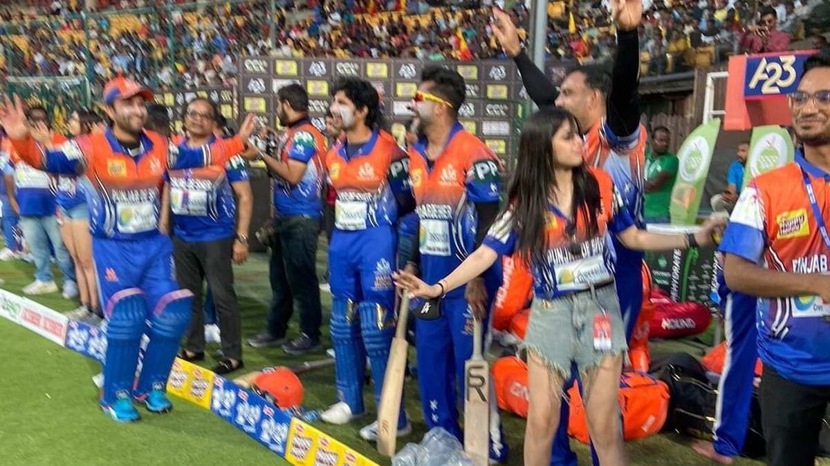 CCL 2023: Sonu Sood’s Punjab De Sher demolish Akhil Akkineni’s Telugu Warriors