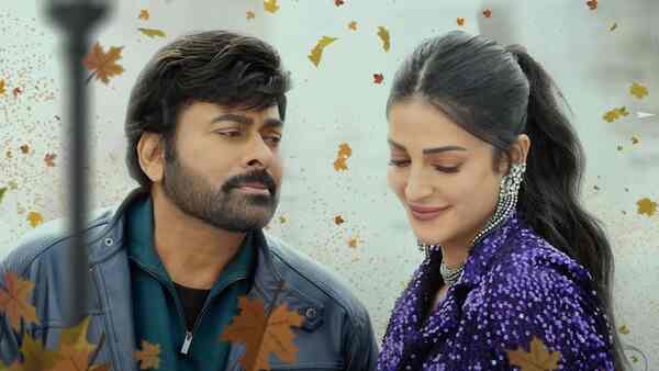 Waltair Veerayya: Chiranjeevi turns a diehard romantic for Neekemo Andamekkuva