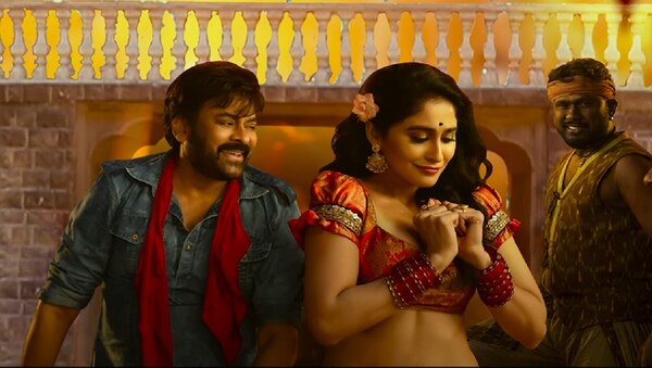 Acharya: Chiranjeevi is at his elegant in Saana Kastam, a foot-tapping mass number with Regina Cassandra