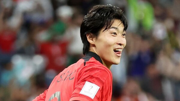 Cho Gue-sung's known as 'new crush' or 'Player no 9'