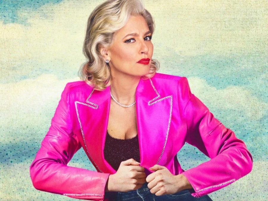 Christina P: Mom Genes Review: The Good, The Bad, and The Ugly of motherhood and life told with great gusto