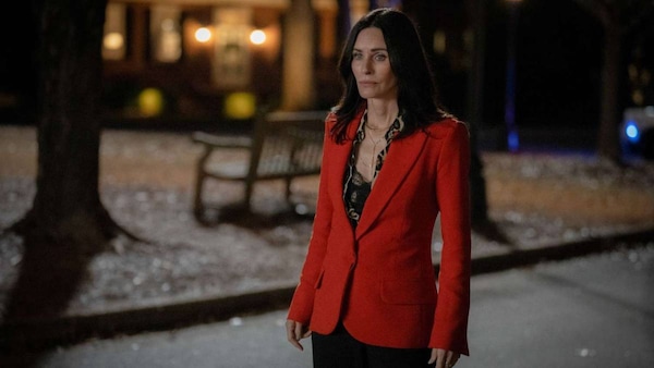 Courtney Cox in Scream 7. Film still