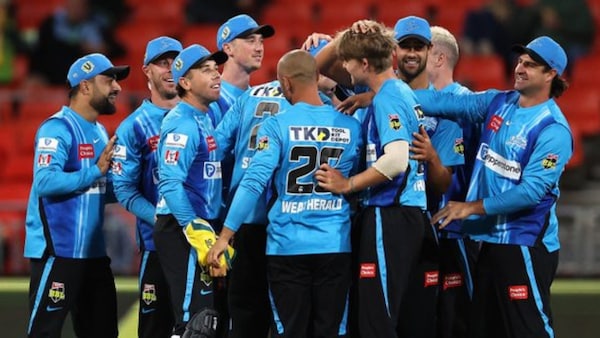 15 All Out: Ben Stokes to David Warner, cricketers in shock after Sydney Thunder slump to lowest-ever T20 cricket total