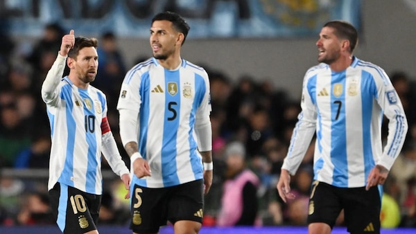 Messi had went past Ronaldo just 24 hours before Ronaldo broke the record again. Image | FIFA.com