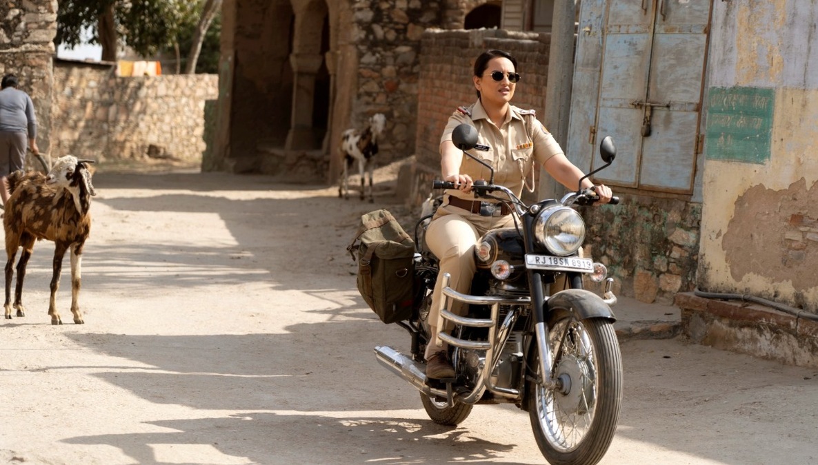 From playing a cop-wife in Dabangg to a fierce cop in Dahaad: Sonakshi Sinha reminisces 13 years of acting journey