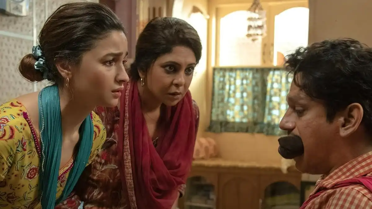 Darlings: Alia Bhatt reveals that Shah Rukh Khan’s family loved the black comedy, Suhana Khan watched it twice
