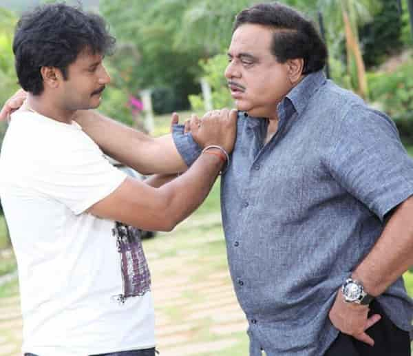 File image of Darshan and Ambareesh