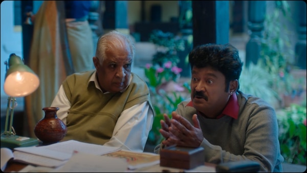 Dattanna and Jaggesh in a still from 'Raghavendra Stores'