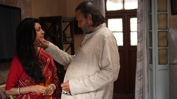 Debashree Roy and Mithun Chakraborty in Shastri