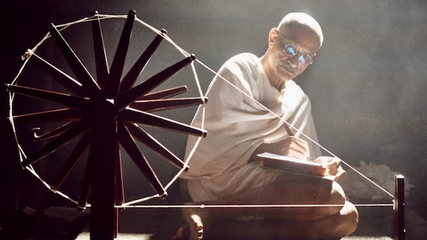 Actor Deepak Antani as Mahatma Gandhi in Gandhi Godse - Ek Yudh