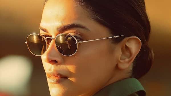 Fighter new poster - Deepika Padukone reports for duty as Squadron Leader Minal Rathore, aka Minni