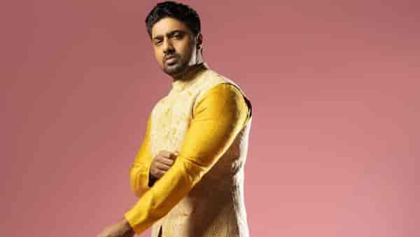 Will Dev finally start his Bangladeshi project Commando?