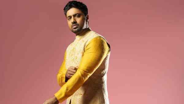 Pradhan: Dev opens up about co-actors Paran Bandyopadhyay and Mamata Shankar