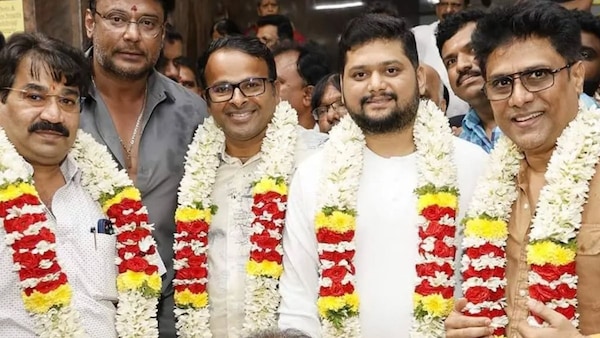 Darshan with cinematographer Santhosh Rai Pathaje, composer Ajaneesh Loknath and drector Prakash Veer